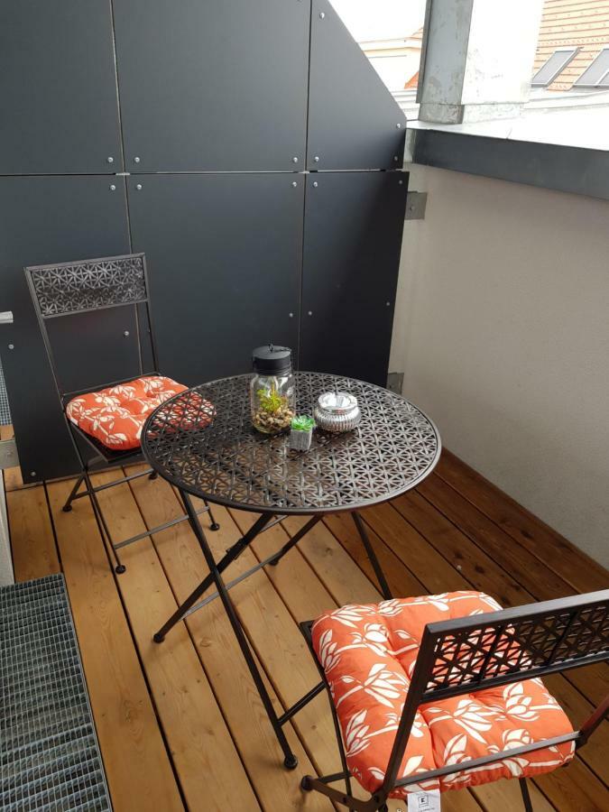 Tina'S Apartment Wien Exteriör bild